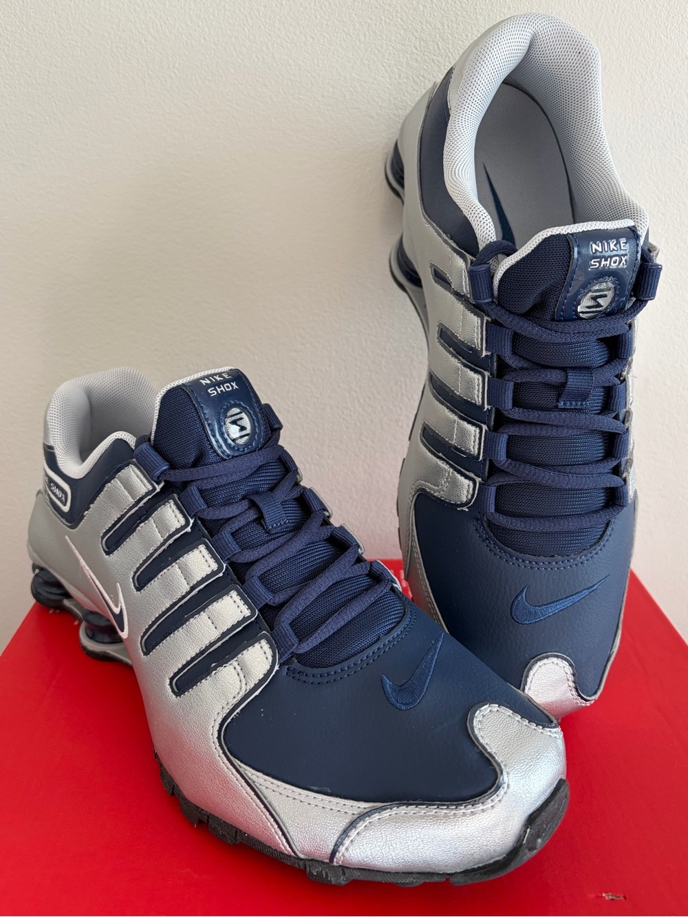 Men's Size 9.5 Nike Shox NZ Navy Metallic Silver Shoes - Picture 3 of 7